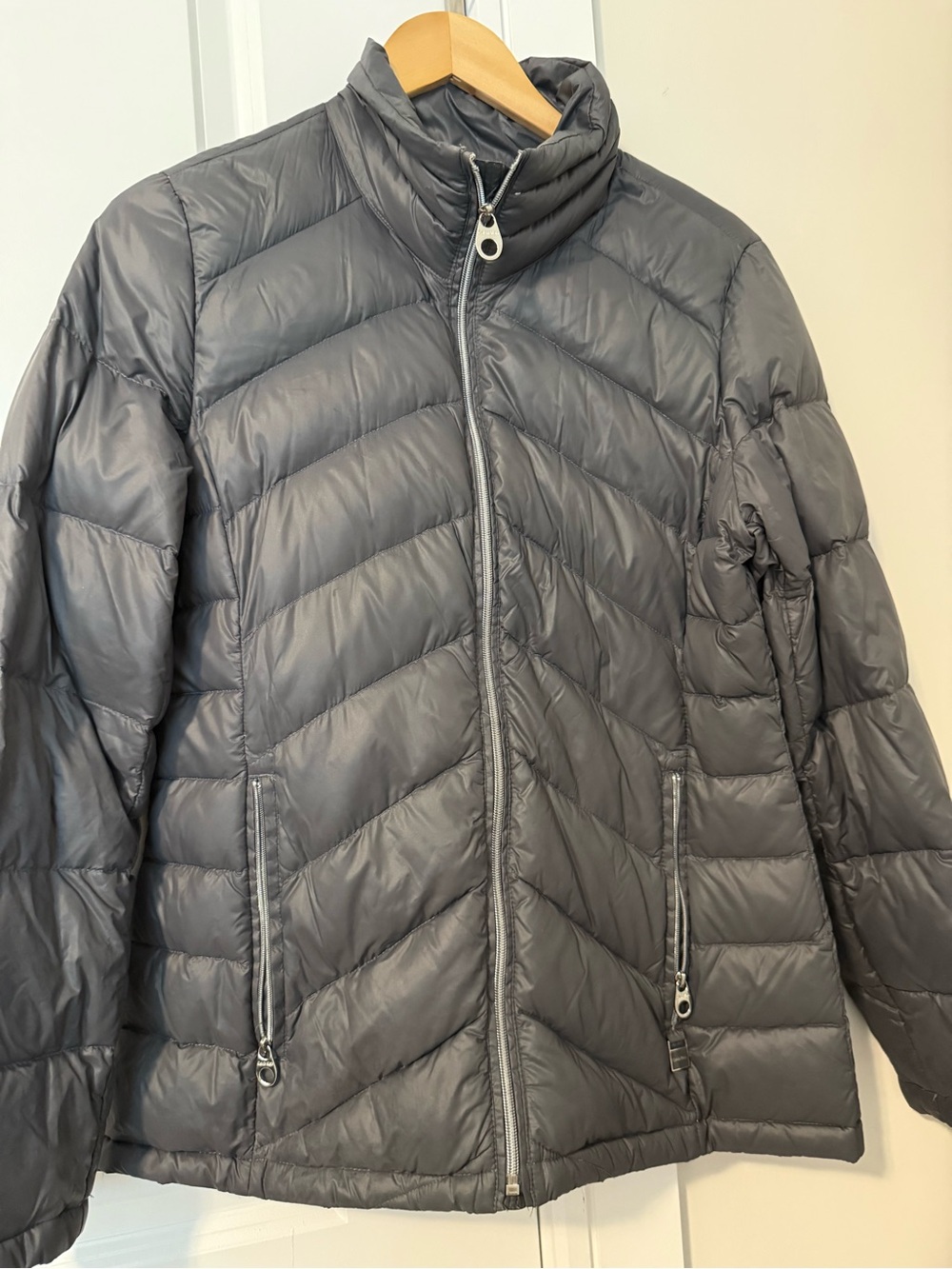 Ladies Lightweight Packable Quilted Jacket - Gray